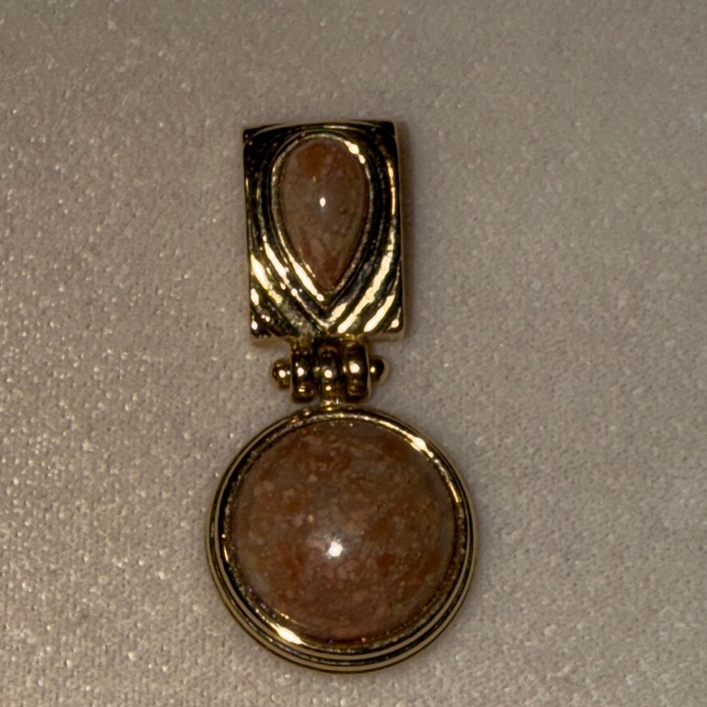 Lia Sophia Elegant Gold and Brown Pendant